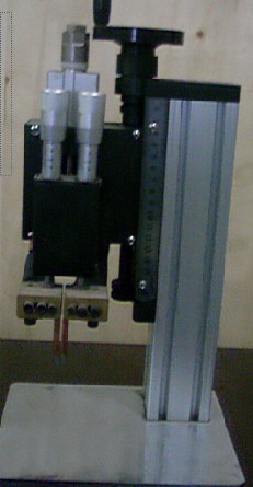 有刻度可旋转调节高度机头